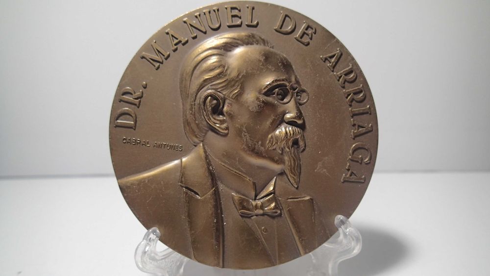 Medalhas de Bronze  Presidentes da República de Cabral Antunes