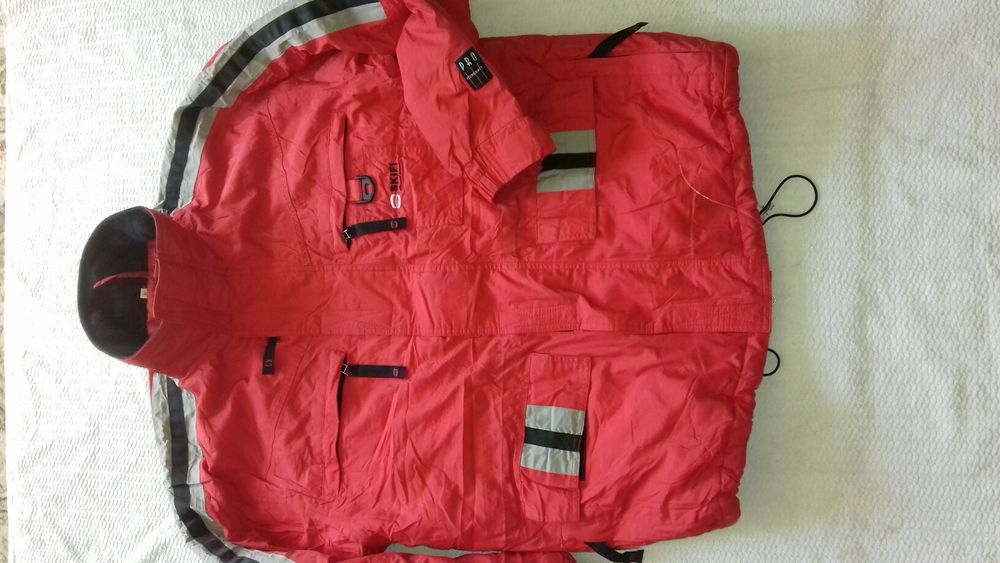 Куртка зимняя лыжная Skifi. Супер крутая. Дёшево!