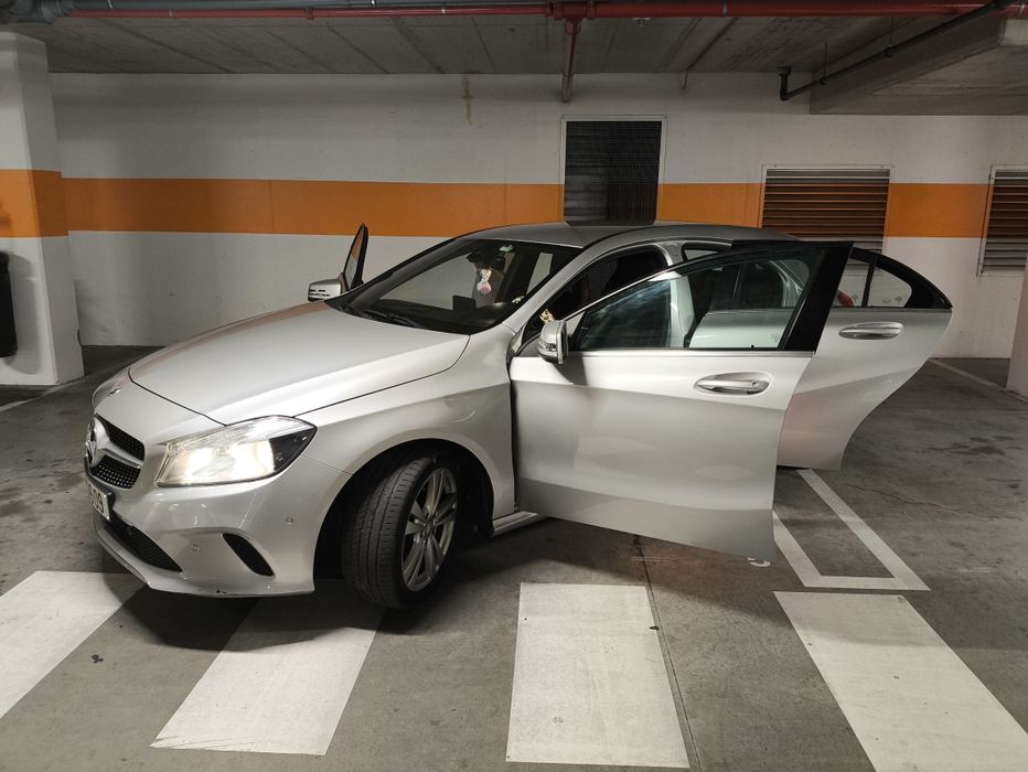 Mercedes-Benz A 160d AMG LINE