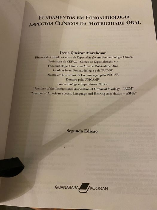 Livro fundamentos em fonoaudiologia