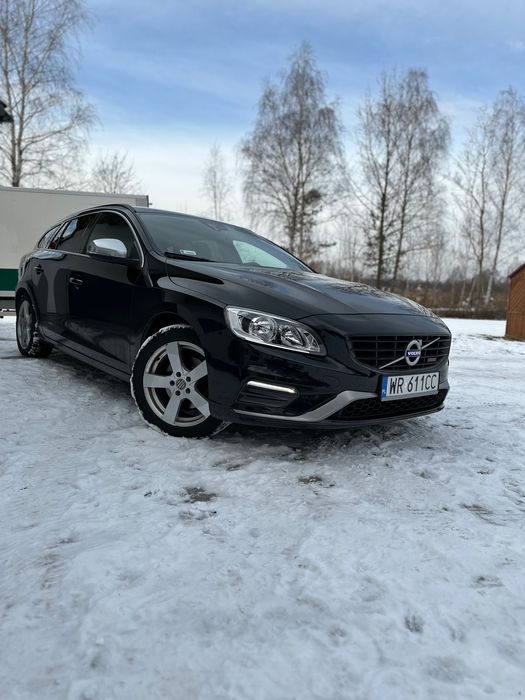 Volvo V60  R-Design 2.0 Diesel Godny Uwagi