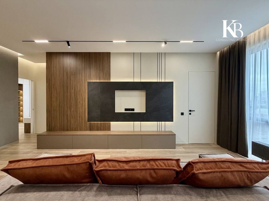 4-кімнатна квартира 87 м² у ЖК Женева | Дизайнерський ремонт | 6 вікон