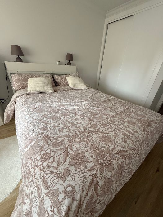 Cama BRIMNES e Colchão VALEVÅG IKEA (140x200 cm) - Excelente estado