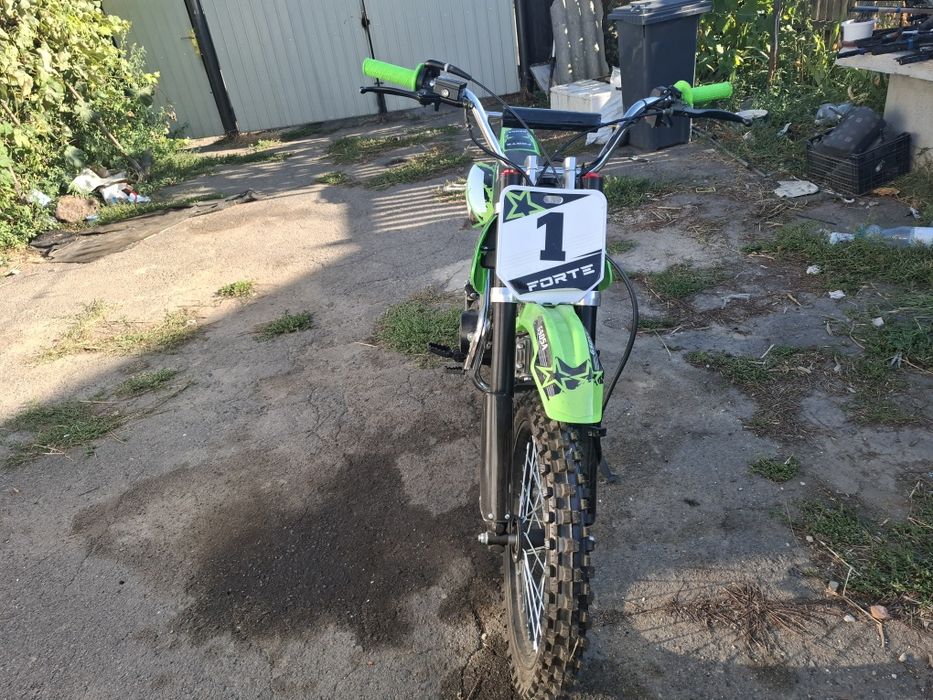 Продам пітбайк дитячий