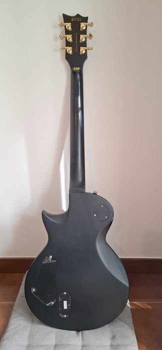 Guitarra ESP Ltd EC-401 + case rígido Gator