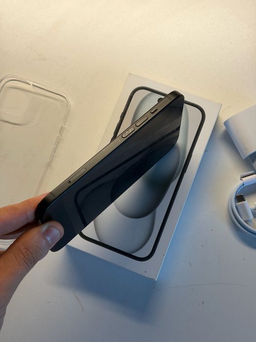 iPhone 15 128gb czarny bateria 100% komplet