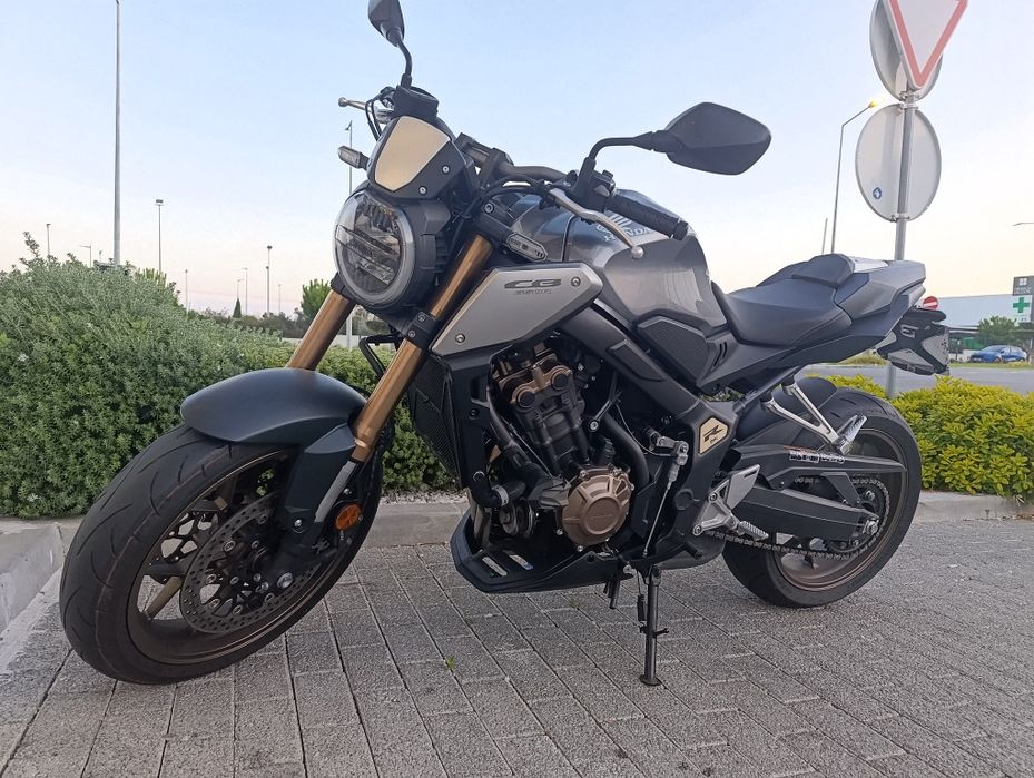 Honda cb 650 r 2023