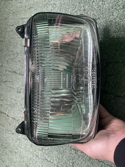 Фара Kawasaki zzr600