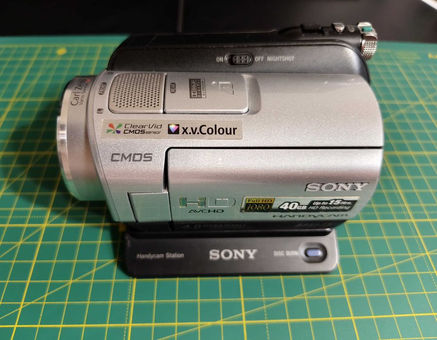 Відеокамера Sony HDR-SR5E