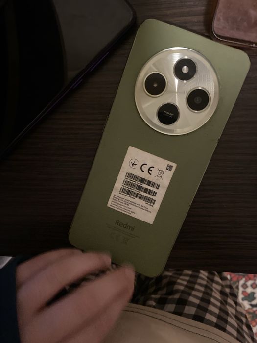 Продам телефон не працює