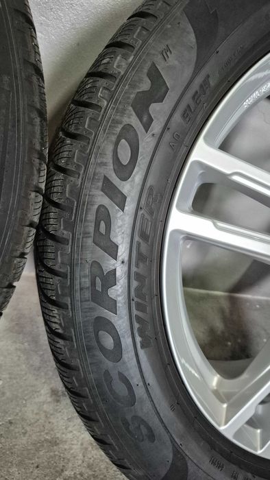 2 Pneus Pirelli Scorpion Winter 255/50 R19 103T Seal Inside AO VW Audi como novos DOT 50/23