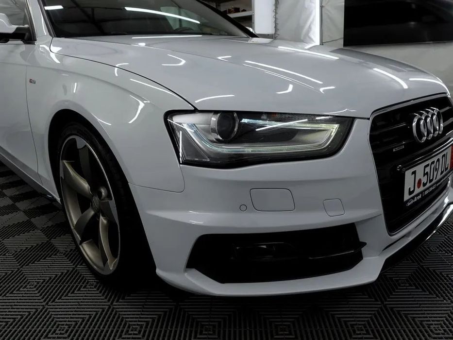 Audi A4 Avant Jedyne takie Białe Competition Quattro 3x S-LINE Maxxx opcja B.zadbane