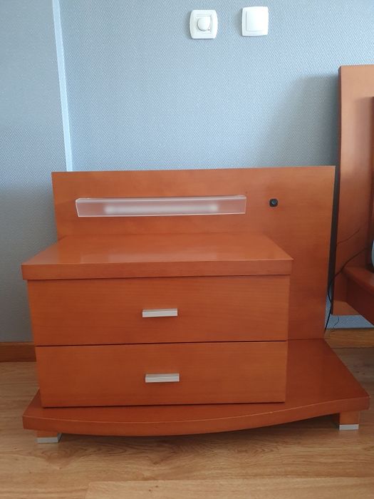 Mobília de quarto em cerejeira