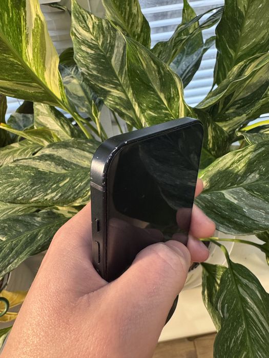 Iphone 13 128 black never