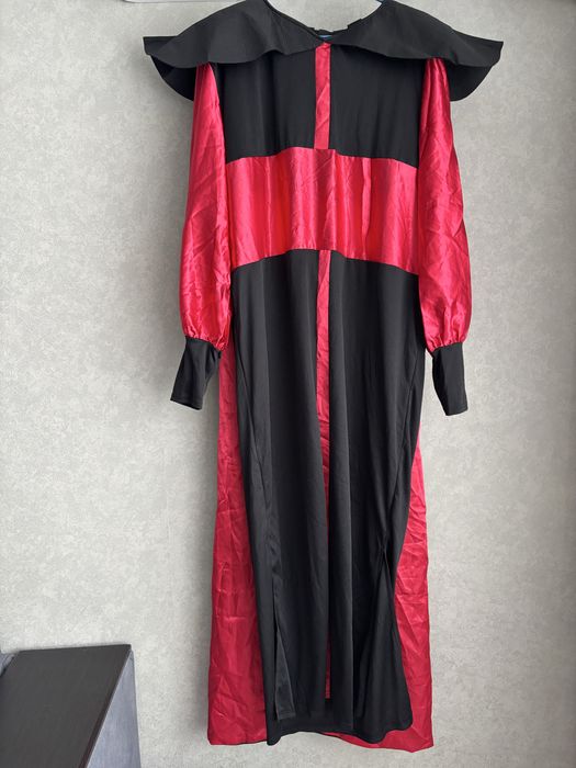 Продам карнавальный костюм