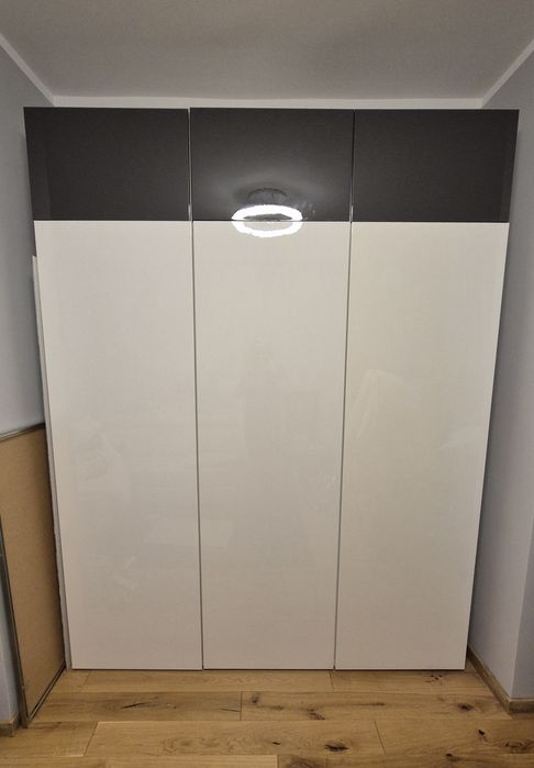 IKEA BESTÅ – 4 szafy z półkami, duży zestaw szer 180 cm biały/szary