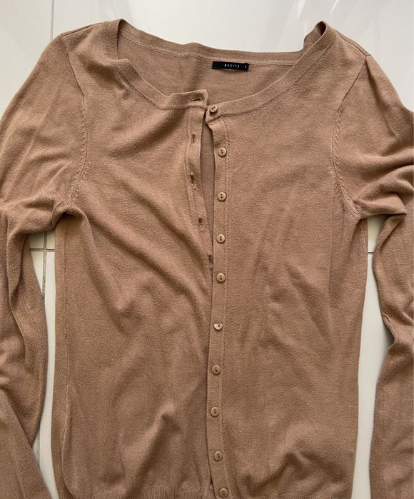 Sweter MOHITO brązowy rozmiar S zapinany na guziki