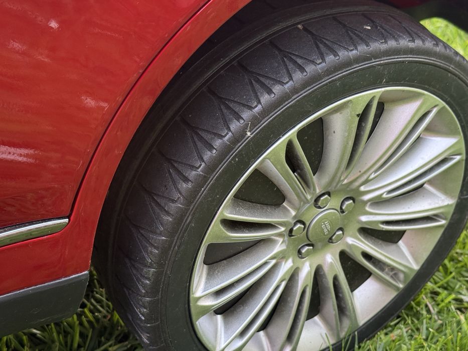 Дитячий електромобіль у стилі Range Rover (4wd)