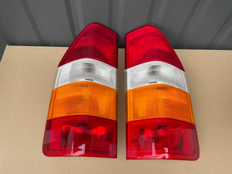 Задние фонари Mercedes Sprinter (95-02)