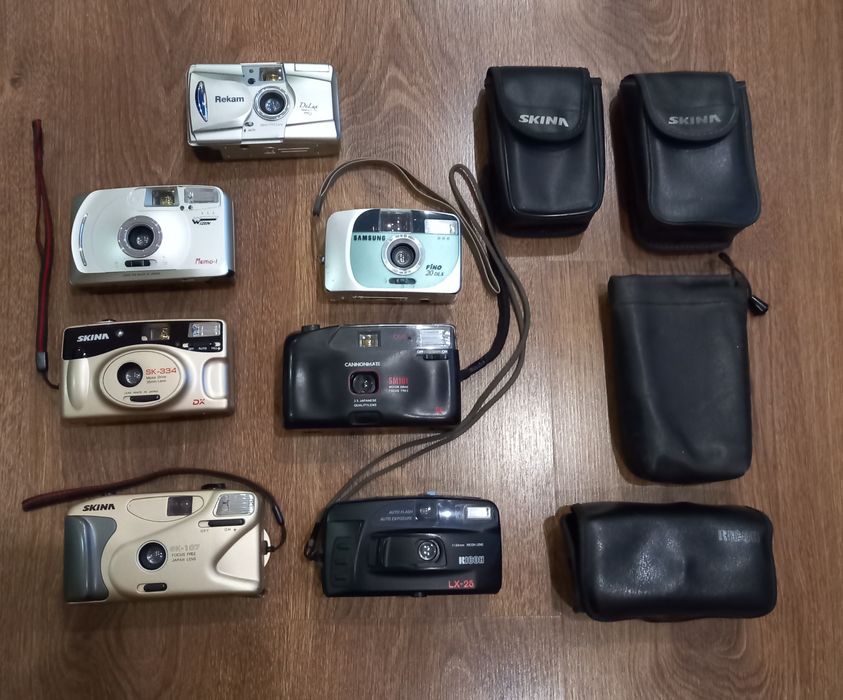 Лот плівкових фотоапаратів