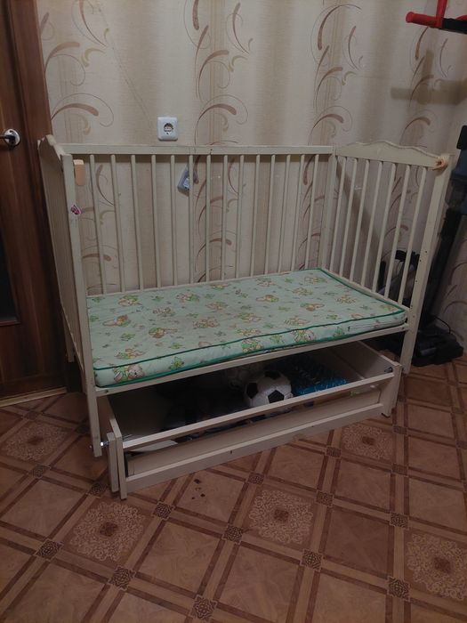 Дитяча кроватка самовивіз