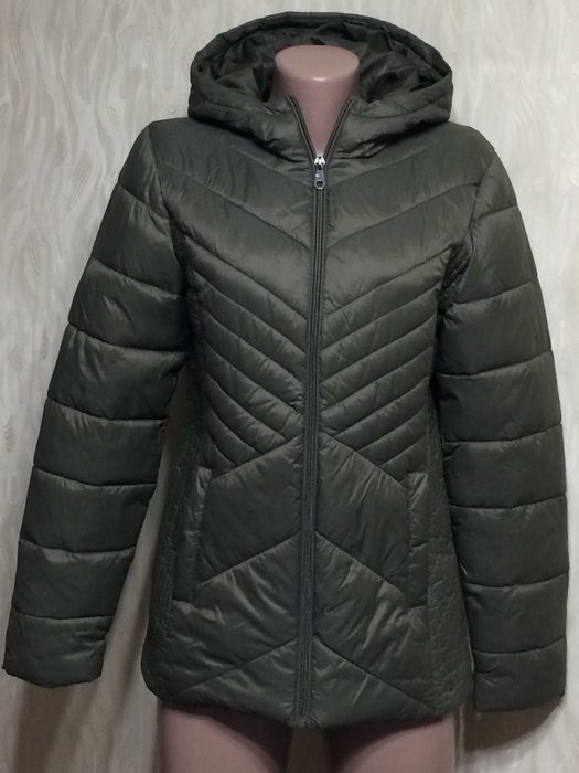 Демисезонная куртка с капюшоном tu , р.8-10