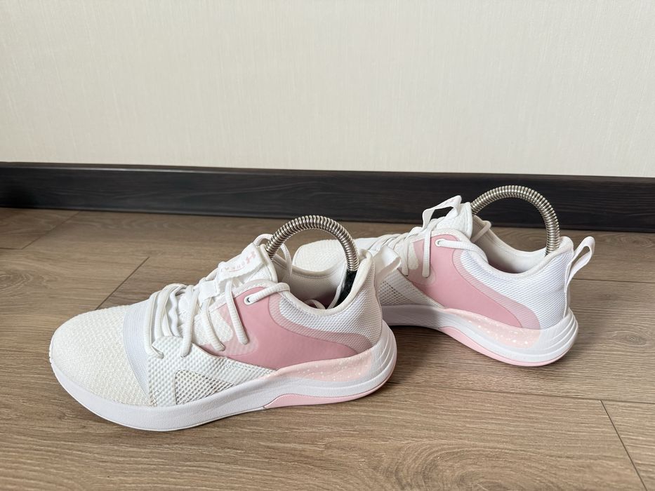 Кросівки Under Armour 39  розмір