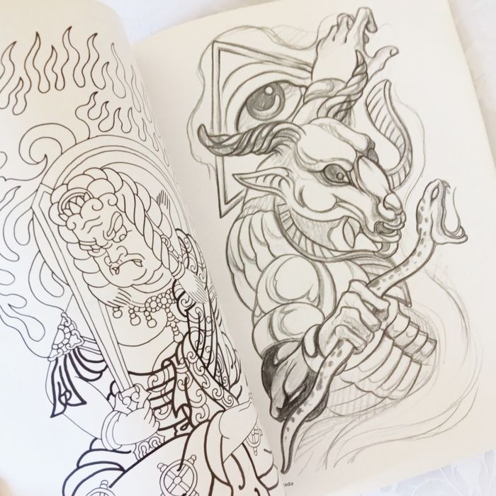 Livro de tattoo / tatuagem - Oriental Livro de tatuagens/ tattoo - Oriental volume 4- desenhos e pinturas
