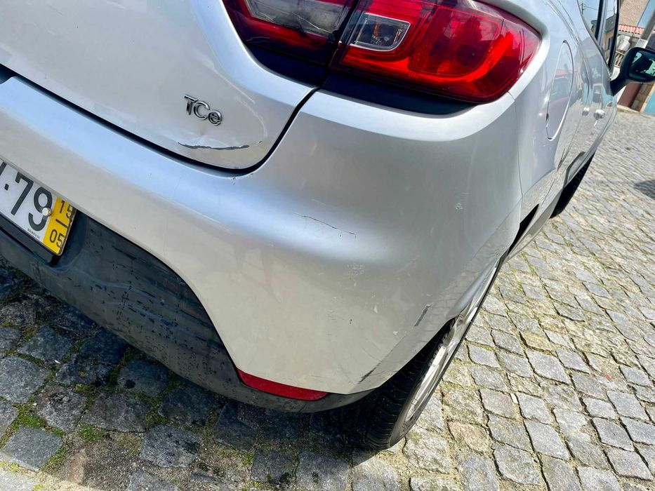 Vendo Renault Clio (2015) (98 000km)