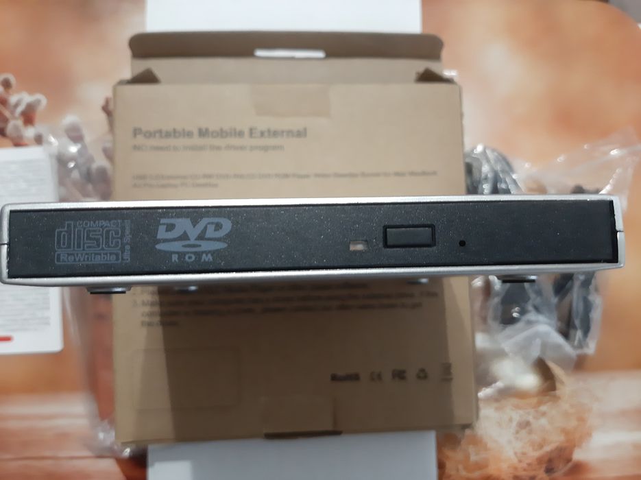 Napęd zewnętrzny DVD/ Nagrywarka