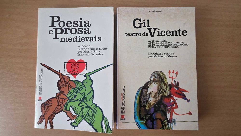 Livros "Poesia e Prosa Medievais" e "Teatro de Gil Vicente"