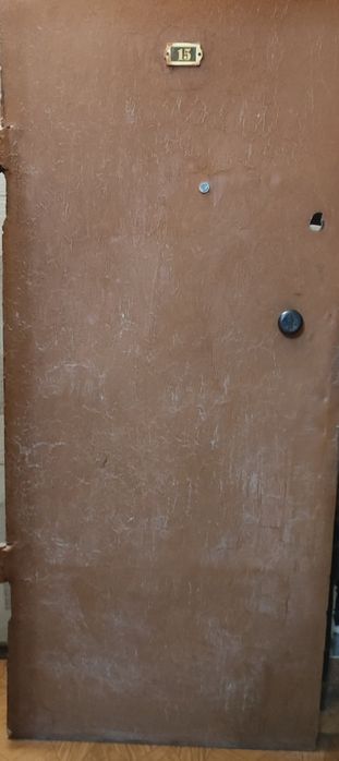 Металеві двері б/у