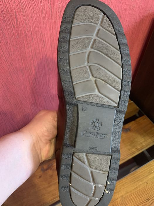 Класні шкіряні туфлі Bench