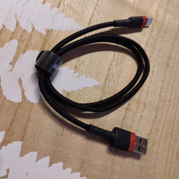 Kabel USB typu lightning 50 cm