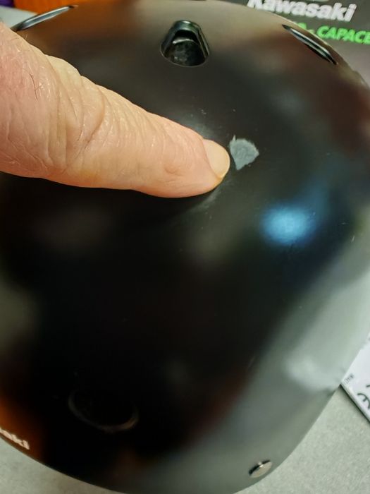 Capacete Kawasaki skate etc