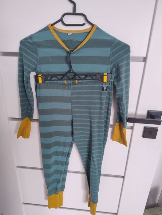 Piżama chłopięca rozmiar 110/116 cm