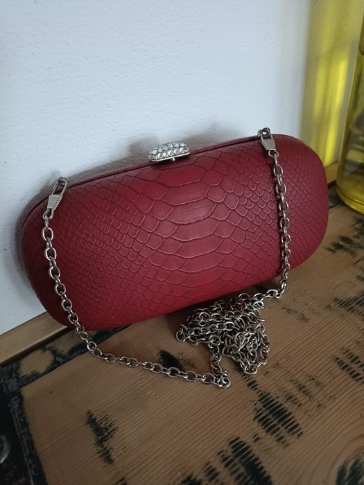 Torebka bordo, kopertówka mała elegancka Parfois