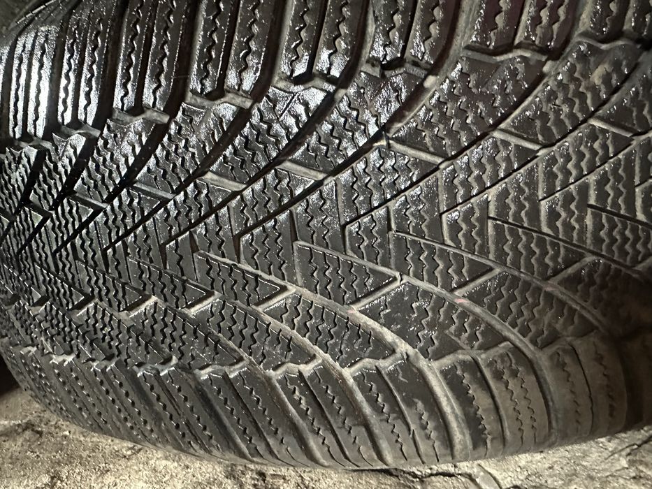 Продам зимову резину з титанами