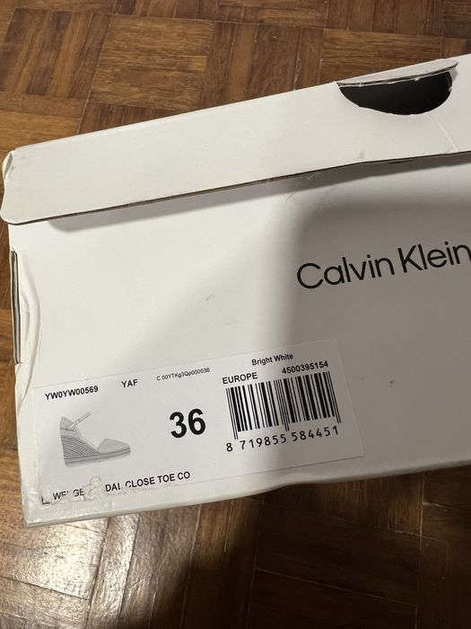 Sandálias senhora tamanho 36 (dois modelos)