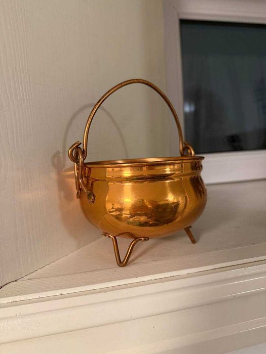 Казанок-кашпо на ножках медный