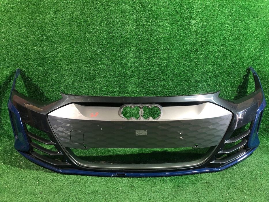 ZDERZAK PRZEDNI AUDI GT RS E TRON ETRON E-TRON 4J3