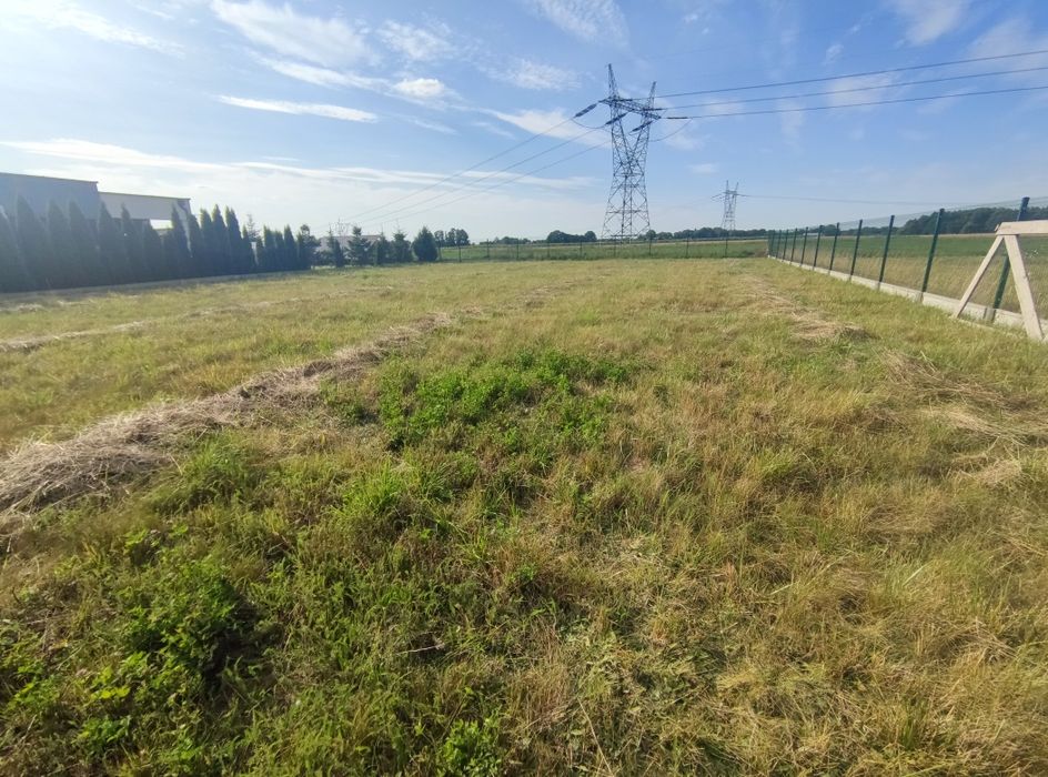 Działka ogrodzona 1025 m2 blisko Plocka