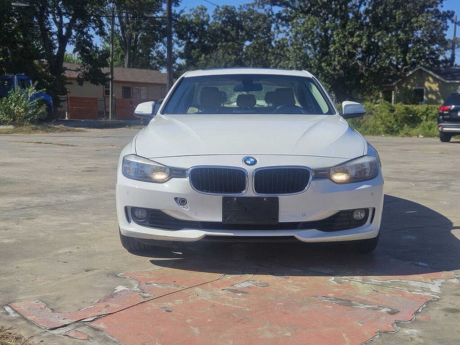 BMW 3 Series 320i xDrive      2014