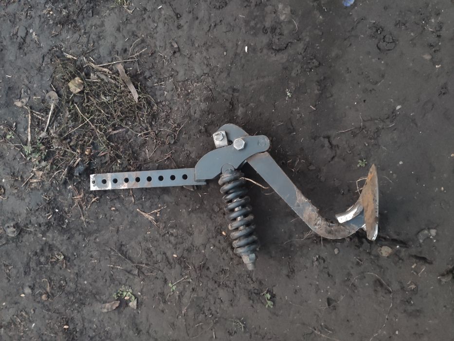 Лапа на культиватор