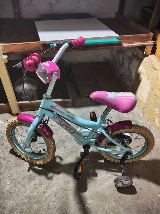 Bicicleta criança 3anos rosa usada