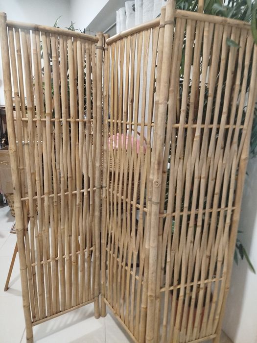 Biombo em cana de bambu