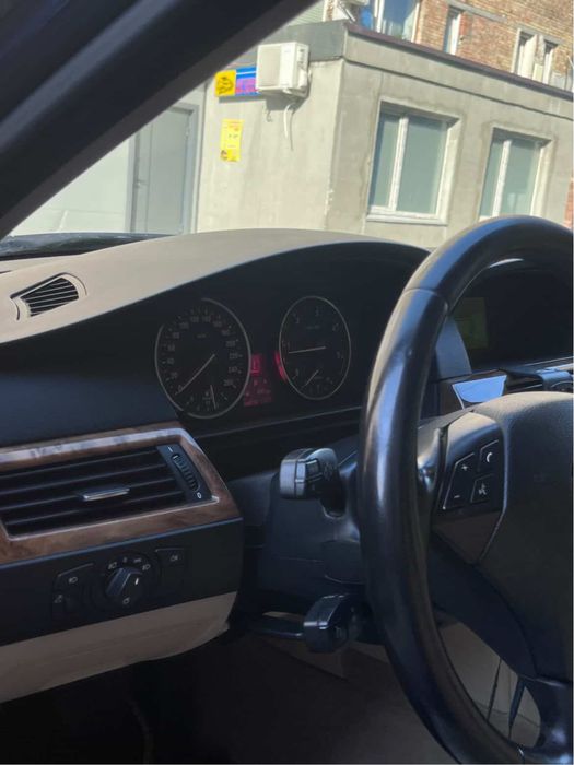 Продам BMW E61.