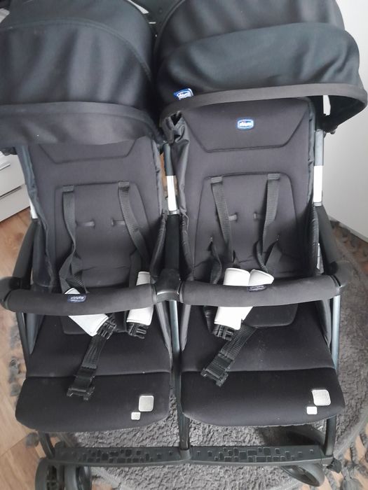 Podwójny wózek dla dzieci