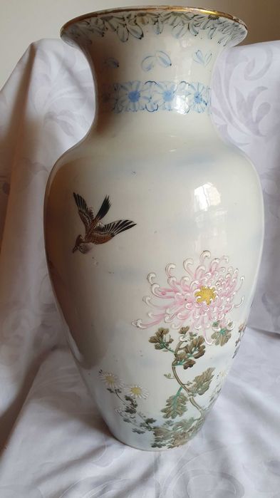 Jarrão  em porcelana antiga Japão, original pintado à mão