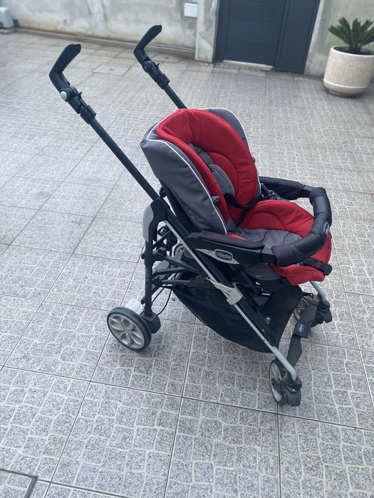 Carrinho de bébé ( chico )
